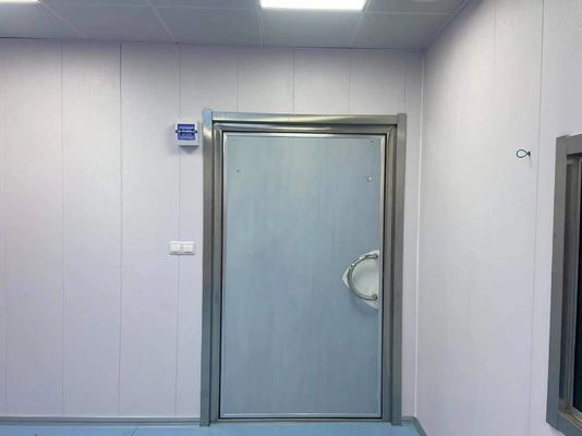 Un buen precio. 100MHZ MRI 2100 X 1200MM Puerta blindada de protección contra la radiación para la sala de protección de MRI en línea