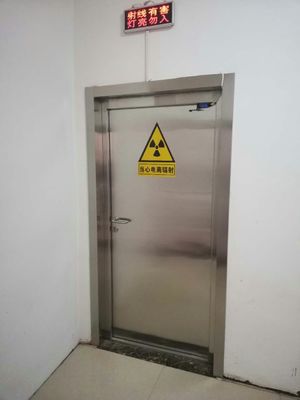 Un buen precio. 1200 X 2100 Puerta de protección contra la radiación de plomo en línea