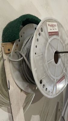 Un buen precio. 90 dB Tejido conductor eléctrico ligero Fibra de plata duradera en línea