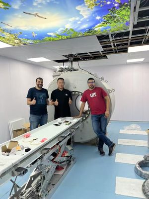 Un buen precio. Sala de blindaje de RM con blindaje de lámina de cobre, ventanas de doble acristalamiento y resistencia al fuego Clase A para una protección mejorada en línea